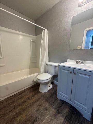3802 Dabney Street 21, Houston, TX 77026