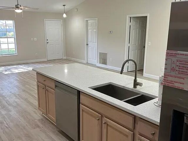 117 SW Glenwood Drive, Port St. Lucie, Port St Lucie, FL 34984