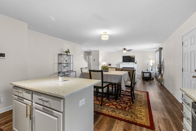 1417 Old Stone Rd, Lebanon, TN 37087