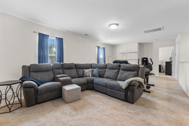 1417 Old Stone Rd, Lebanon, TN 37087