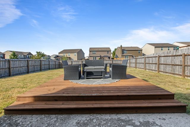 1417 Old Stone Rd, Lebanon, TN 37087