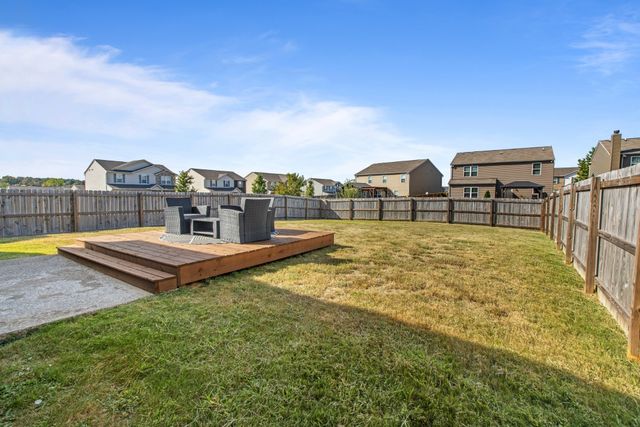 1417 Old Stone Rd, Lebanon, TN 37087