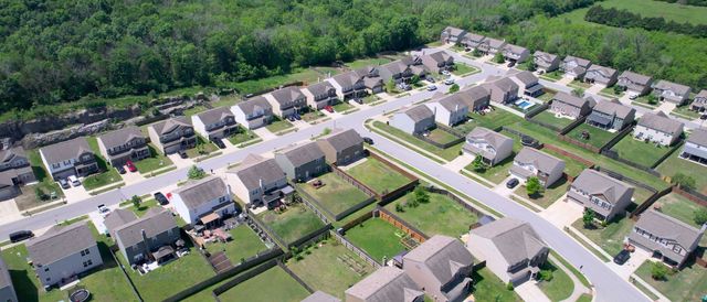 1417 Old Stone Rd, Lebanon, TN 37087