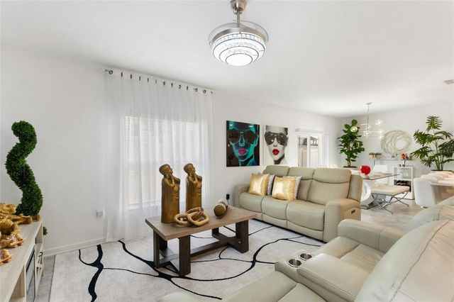 1903 NIAGRA DRIVE, Davenport, FL 33837