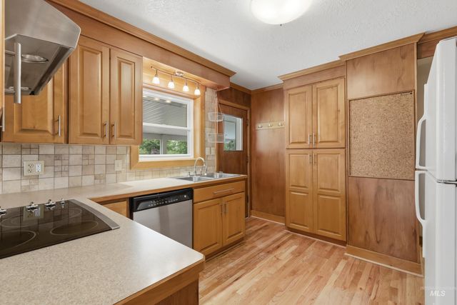 504 W Howe St, Boise, ID 83706