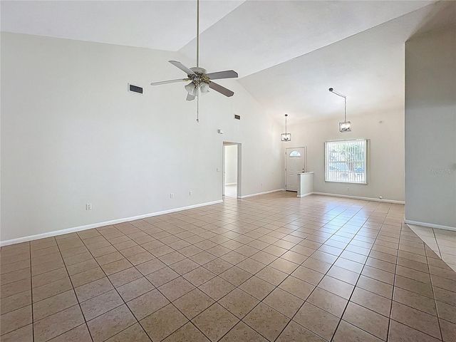 202 MADALYN COURT, Auburndale, FL 33823