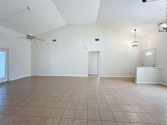 202 MADALYN COURT, Auburndale, FL 33823