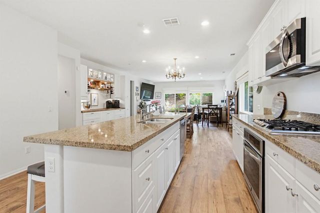 35647 Garrano Lane, Fallbrook, CA 92028