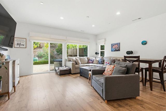 35647 Garrano Lane, Fallbrook, CA 92028