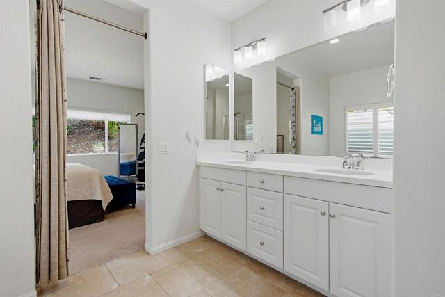 35647 Garrano Lane, Fallbrook, CA 92028