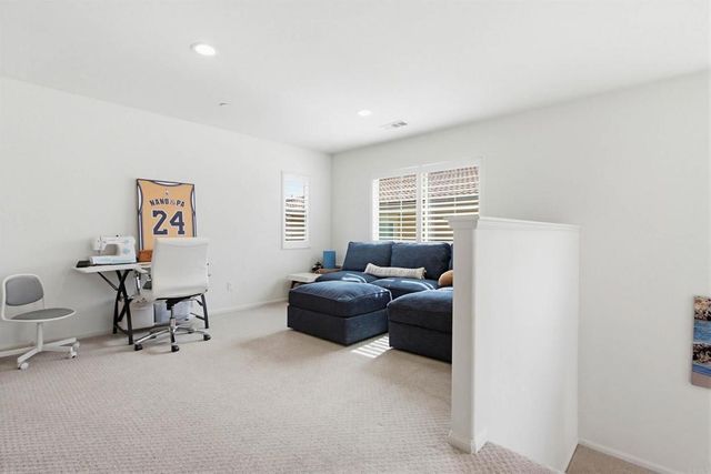 35647 Garrano Lane, Fallbrook, CA 92028