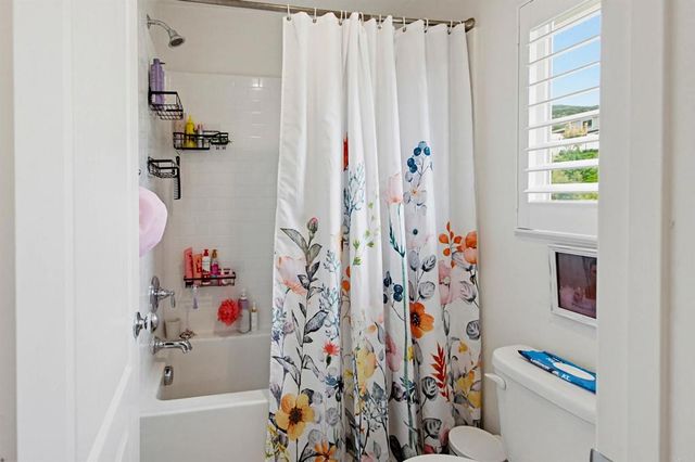 35647 Garrano Lane, Fallbrook, CA 92028