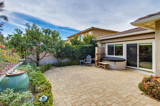 35647 Garrano Lane, Fallbrook, CA 92028