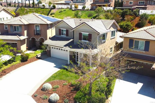 35647 Garrano Lane, Fallbrook, CA 92028