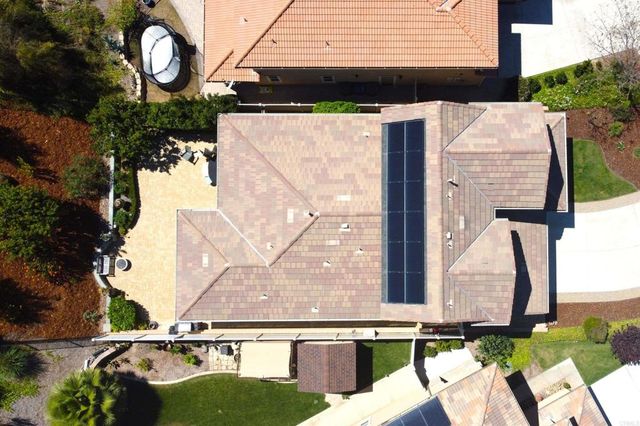 35647 Garrano Lane, Fallbrook, CA 92028