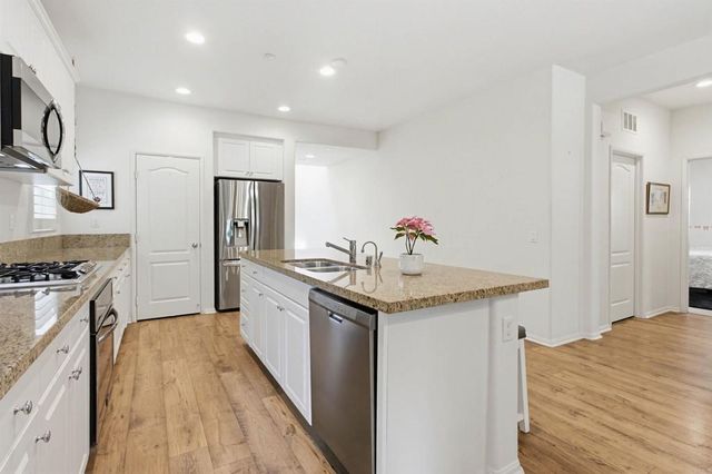 35647 Garrano Lane, Fallbrook, CA 92028