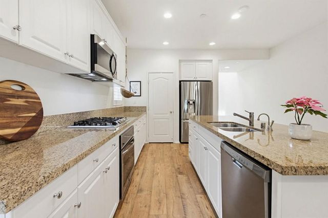 35647 Garrano Lane, Fallbrook, CA 92028