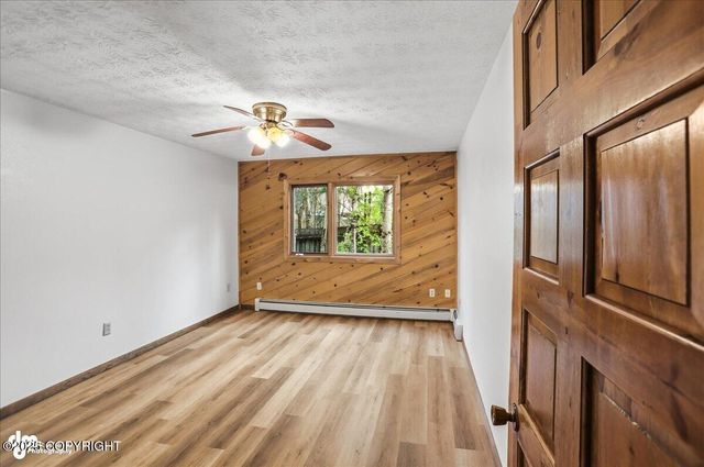 2060 Sturbridge Circle, Anchorage, AK 99507