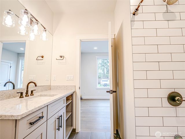 11014 DAYTON Avenue N, Seattle, WA 98133