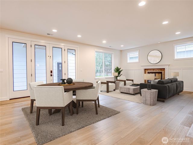 11014 DAYTON Avenue N, Seattle, WA 98133