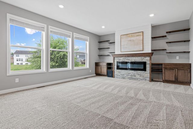 13014 Kissel Court NE, Blaine, MN 55449