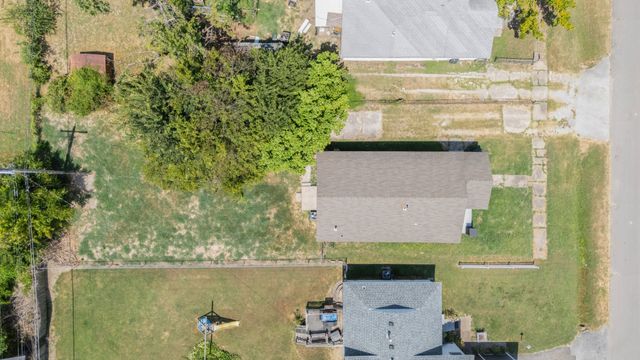 3808 S 28th West Avenue, Tulsa, OK 74107