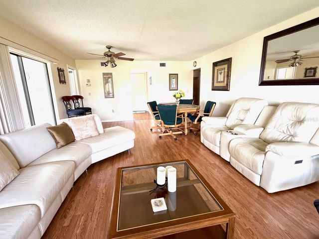 3518 RICHWOOD 52, Sarasota, FL 34235