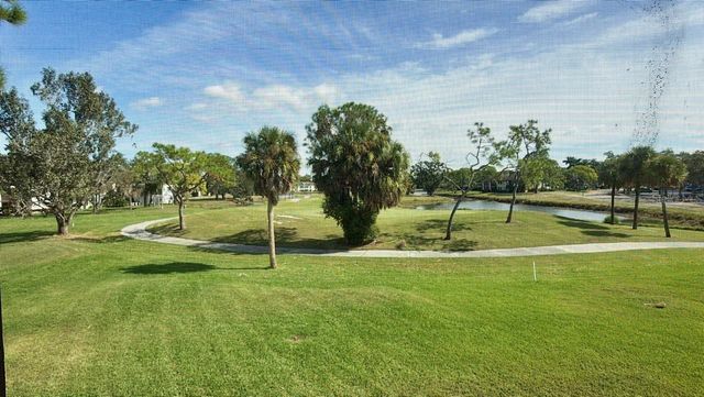 3518 RICHWOOD 52, Sarasota, FL 34235