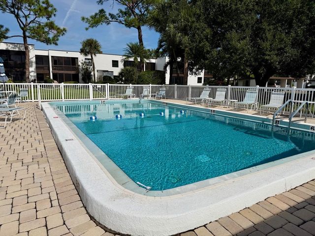 3518 RICHWOOD 52, Sarasota, FL 34235