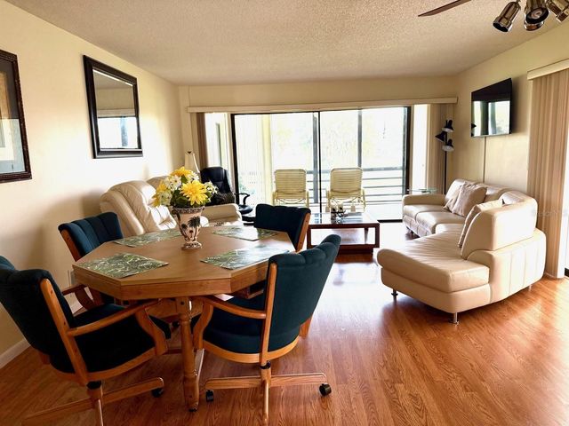 3518 RICHWOOD 52, Sarasota, FL 34235