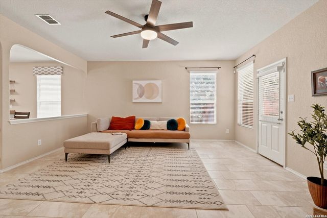 7514 PARAISO PT, Boerne, TX 78015