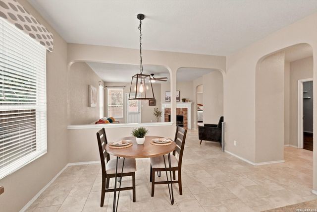 7514 PARAISO PT, Boerne, TX 78015