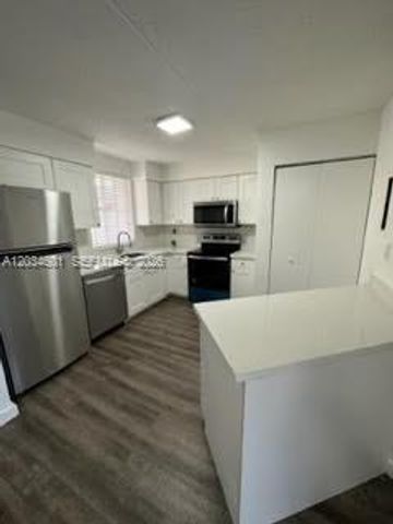 6175 NW 186th Street 110, Hialeah, FL 33015