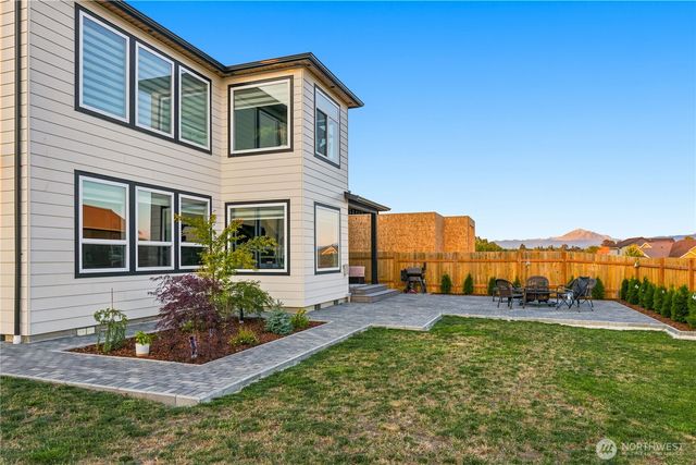 2467 Angelina Street, Ferndale, WA 98248