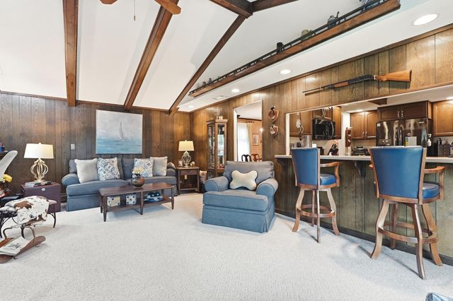 5922 Vance Avenue, Fort Wayne, IN 46815