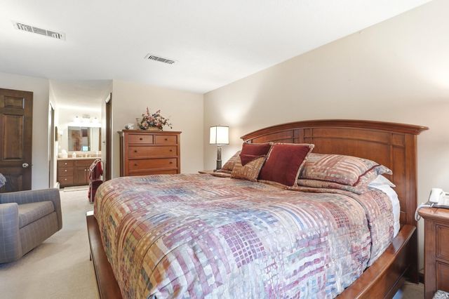 5922 Vance Avenue, Fort Wayne, IN 46815