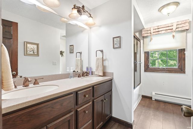 5922 Vance Avenue, Fort Wayne, IN 46815