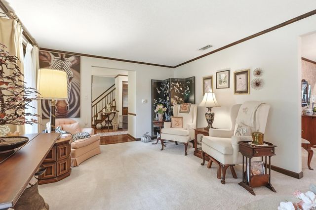5922 Vance Avenue, Fort Wayne, IN 46815