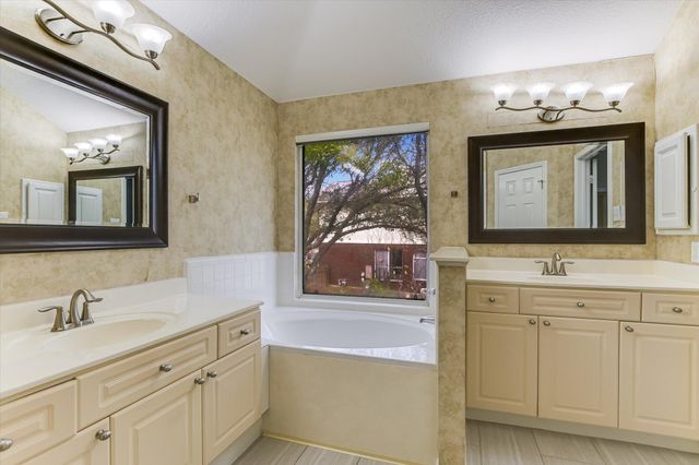 2218 Equestrian TRL, Austin, TX 78727