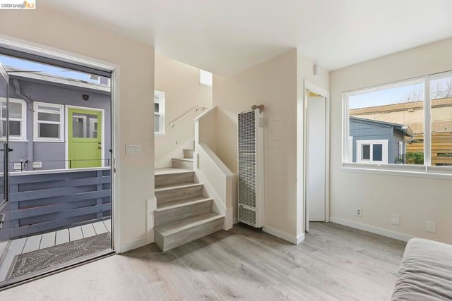 946 Kains AVE, Albany, CA 94706