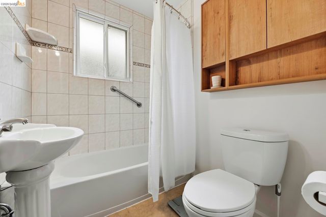 946 Kains AVE, Albany, CA 94706