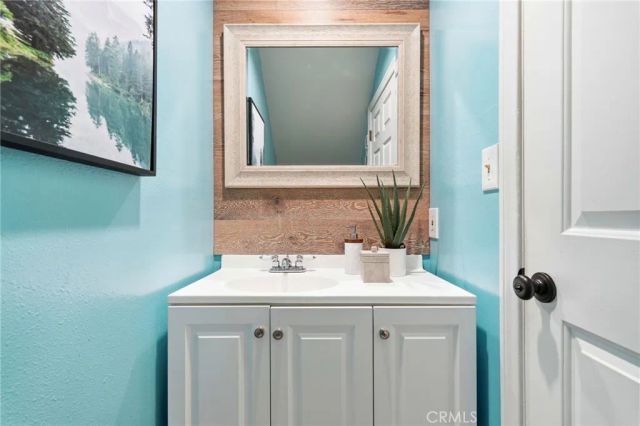 7304 Balboa C, Lake Balboa, CA 91406