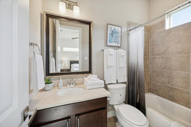 4417 Eli Street, Houston, TX 77007