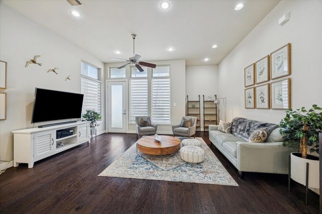 4417 Eli Street, Houston, TX 77007