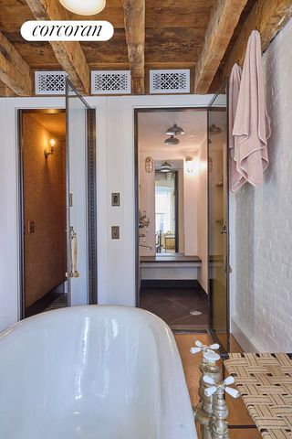 134 BEEKMAN Street, New York City, NY 10038