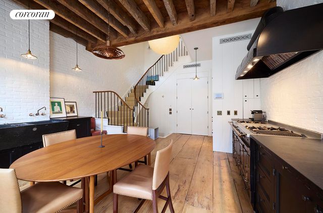 134 BEEKMAN Street, New York City, NY 10038
