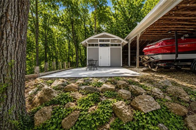 405 Miller Road, Covington, GA 30014