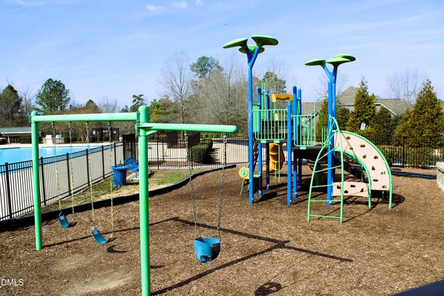 2229 Longmont Drive, Wake Forest, NC 27587