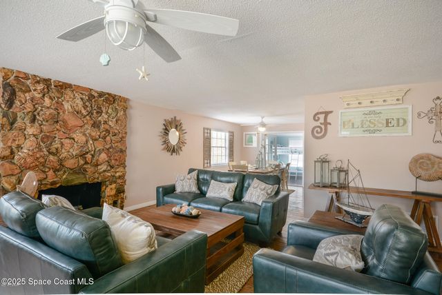 208 Zelda Boulevard, Daytona Beach, FL 32118