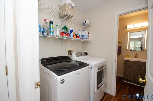 10912 Point Grey Rd, Henrico, VA 23233